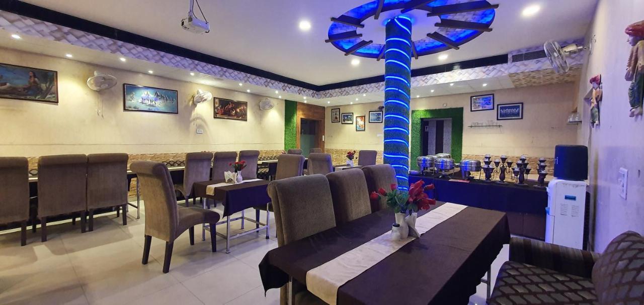 Hotel Amritsar Inn Екстериор снимка